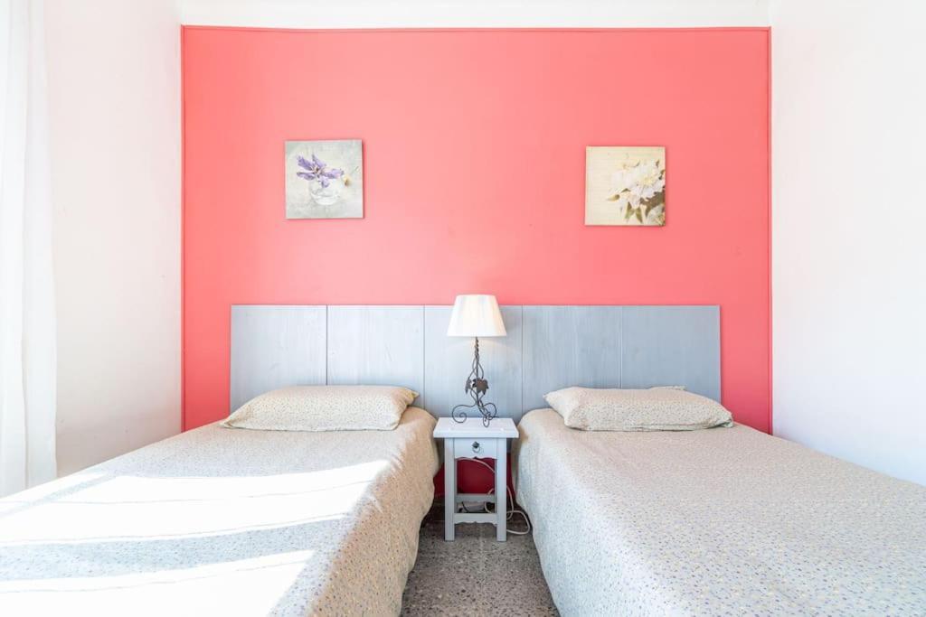 Mb1-House With Big Garden ,Swimming-Pool, & Barbacue In Roses 빌라 외부 사진