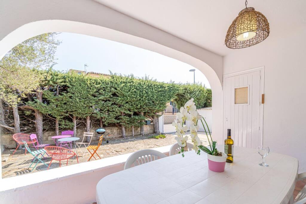Mb1-House With Big Garden ,Swimming-Pool, & Barbacue In Roses 빌라 외부 사진